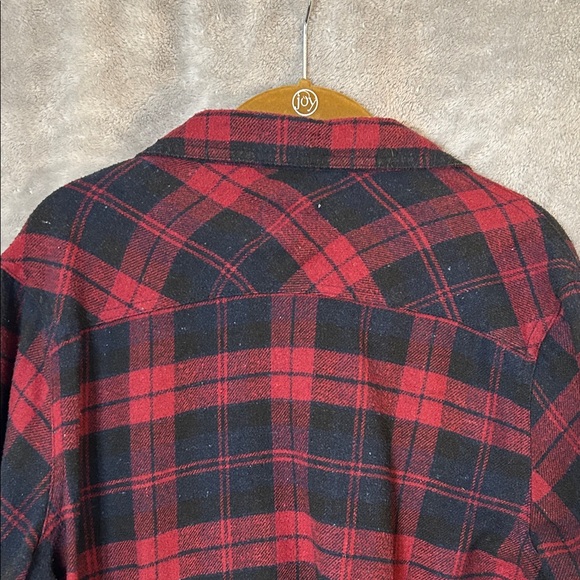 Ladies Red and Black Plaid Shirt-Size XL - Picture 7 of 8